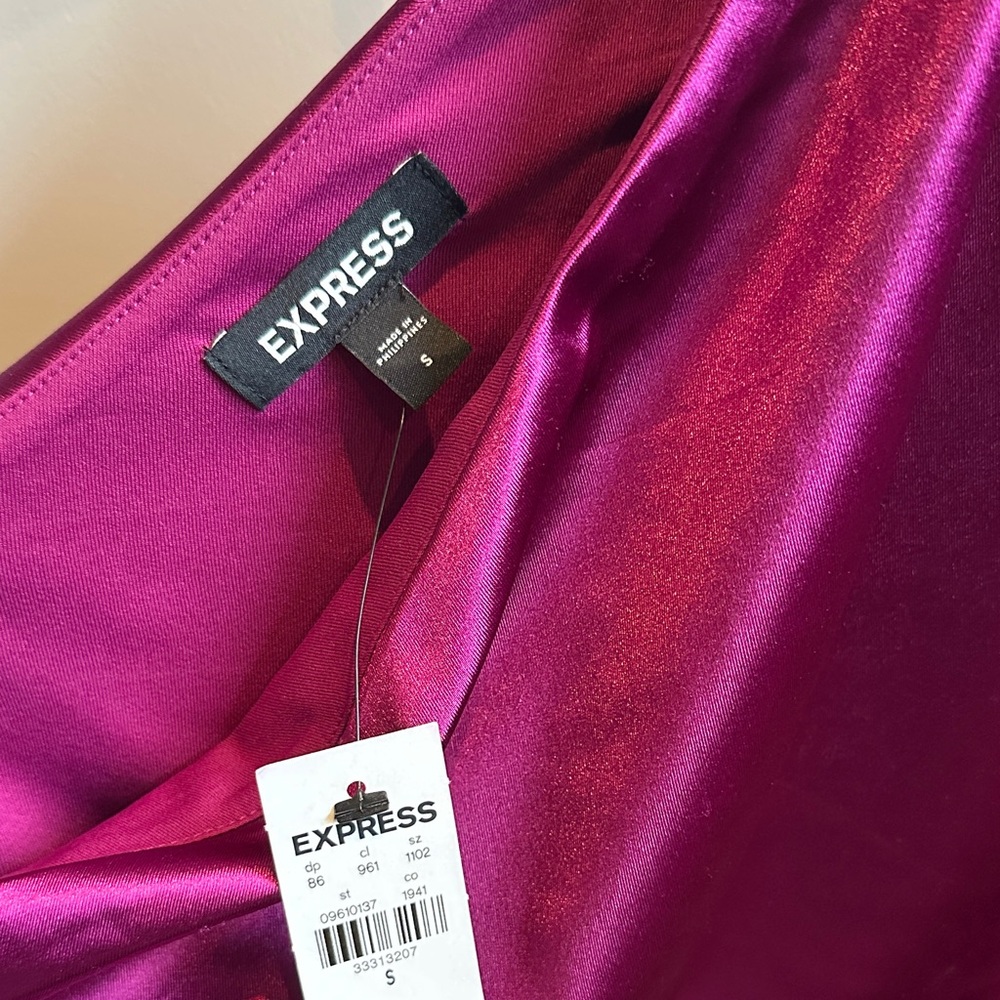 Express Fuchsia Satin One Shoulder Top - Picture 2 of 3